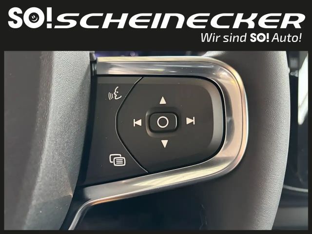 Volvo XC40 Dark Plus