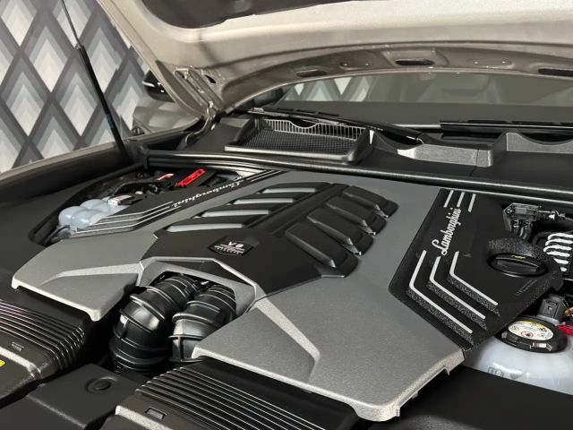 Lamborghini Urus SE // CARBON // UNIKÄT // VOLLE HÜTTE //