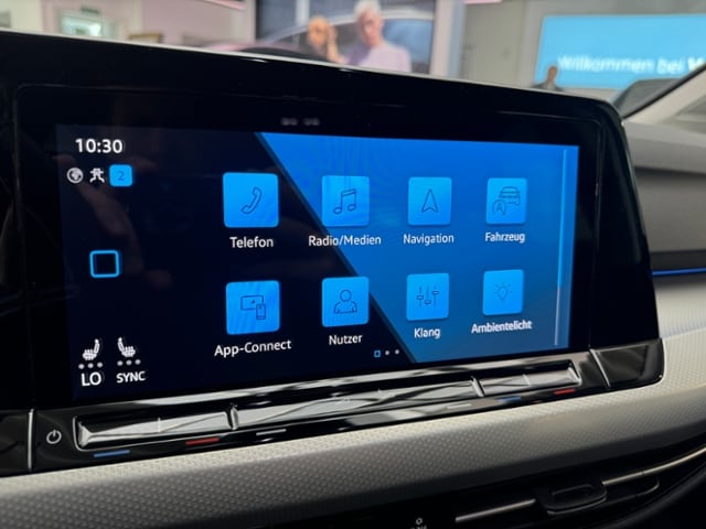 Volkswagen Golf 1.5 TSI Golf VIII Move