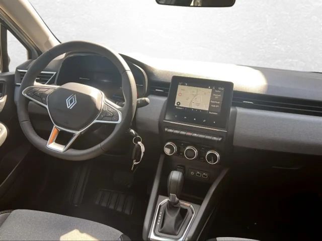 Renault Clio E-Tech Evolution Hybrid