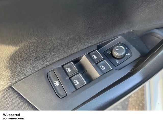 Volkswagen Taigo 1.5 TSI DSG R-Line