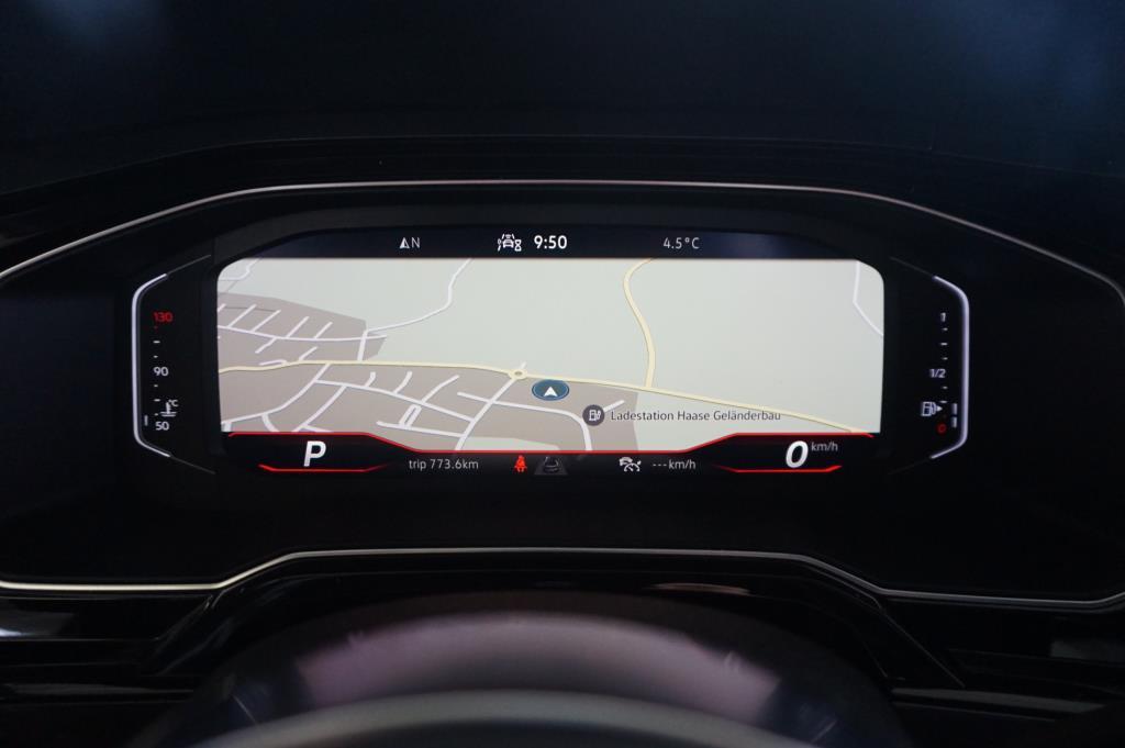 Volkswagen Polo DSG R-Line