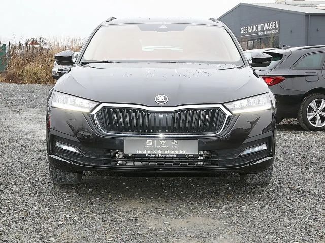 Skoda Octavia 1.4 TSI Clever Combi iV