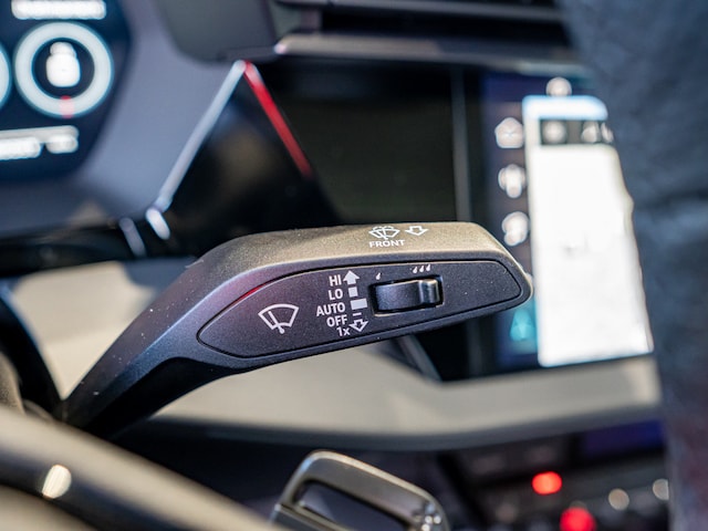 Audi RS3 Quattro S-Tronic Sedan