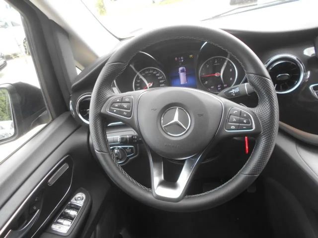 Mercedes-Benz V 220 Edition Kompakt 6-Sitze Klima LED NAVI Kamera Temp