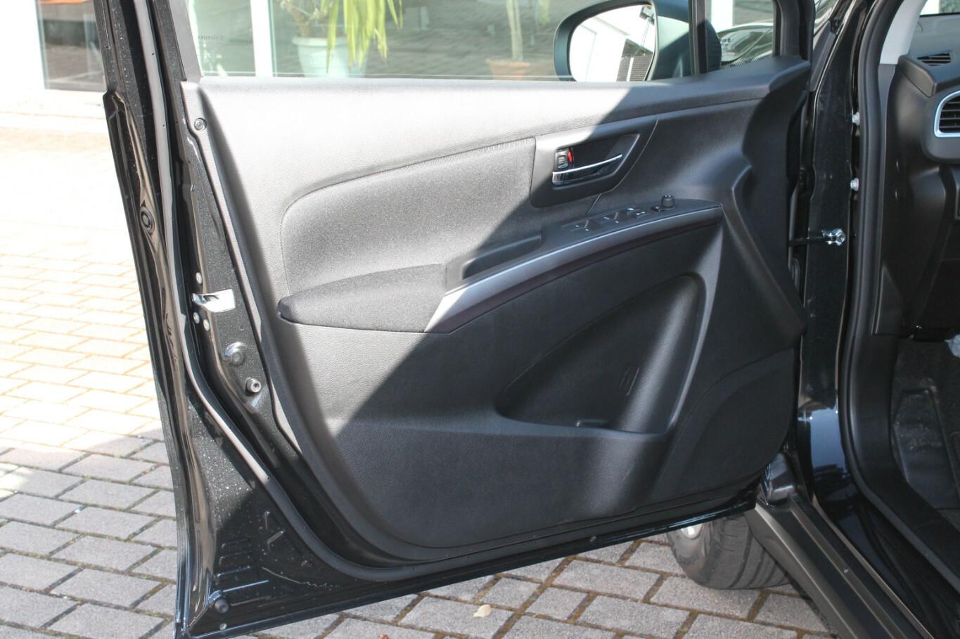 Suzuki SX4 S-Cross Comfort Hybrid