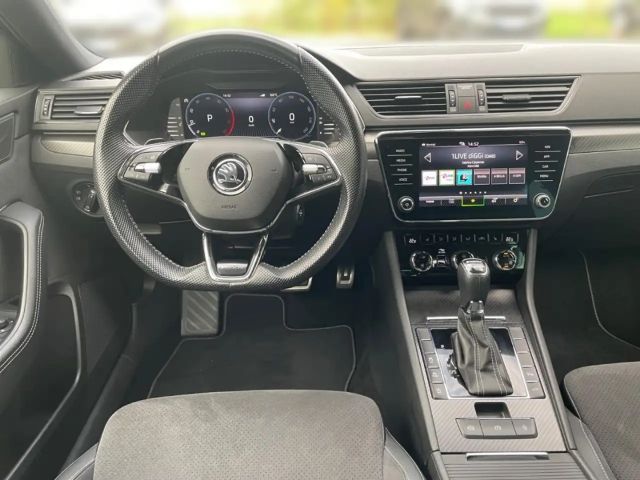 Skoda Superb 2.0 TSI 4x4 Combi Sportline