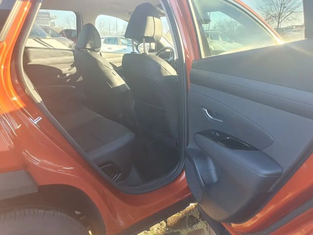 Hyundai Tucson 2WD Hybrid