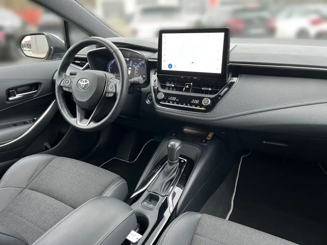 Toyota Corolla Hybride Team D