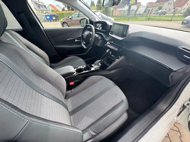 Peugeot 208 Allure Pack