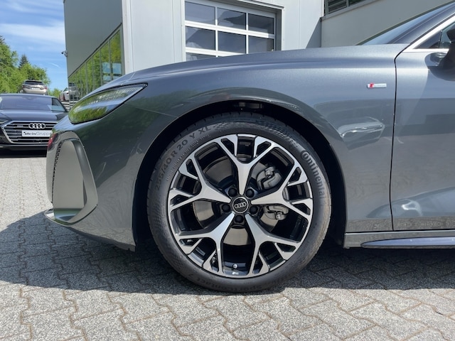 Audi A6 Avant Quattro S-Tronic