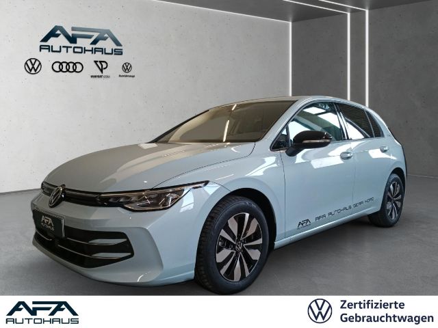 Volkswagen Golf 1.5 eTSI DSG Golf VIII IQ.Drive