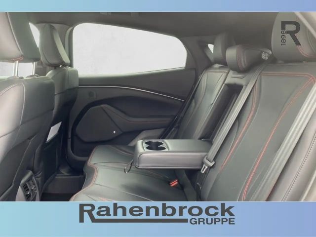 Ford Mustang Mach-E AWD Premium