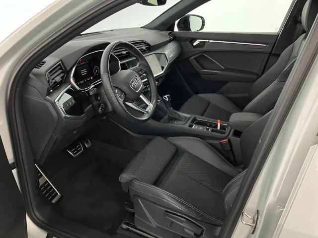 Audi Q3 35 TFSI S-Line