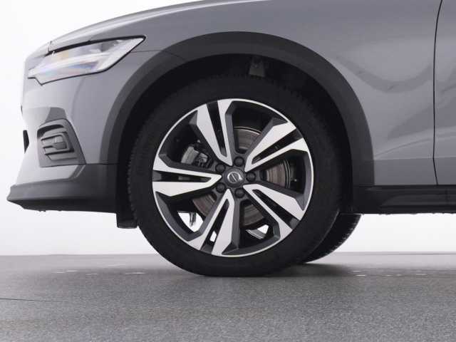 Volvo V60 Cross Country CC