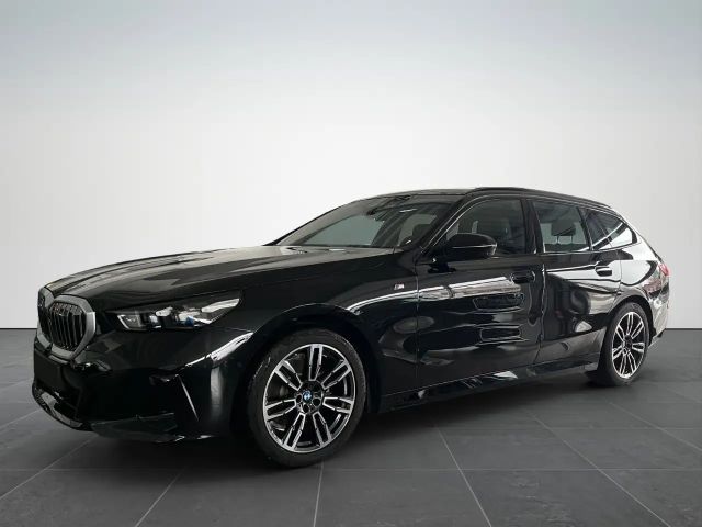 BMW 520 520d M-Sport Touring xDrive