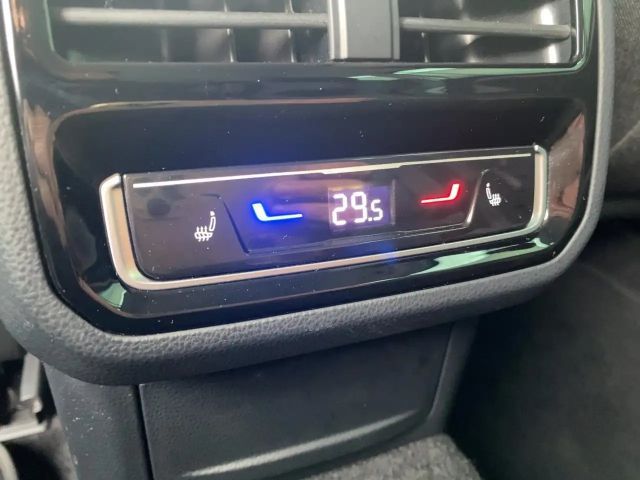 Volkswagen Passat Business DSG