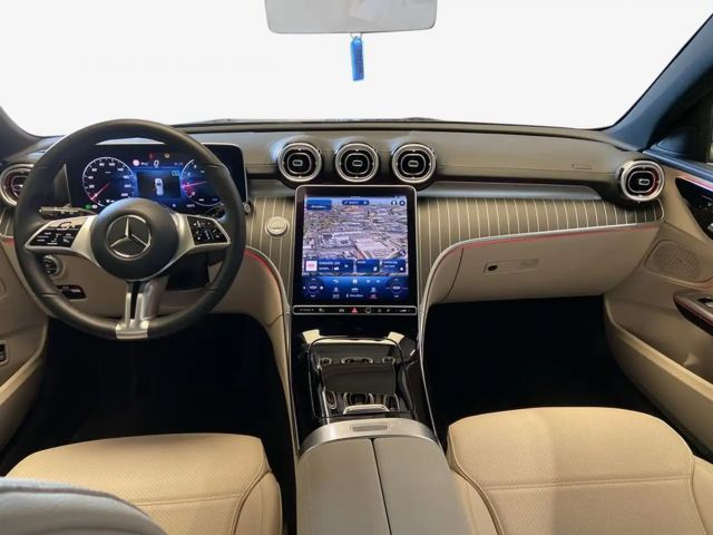 Mercedes-Benz C 200 AVANTGARDE