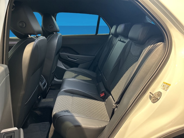 Volkswagen T-Roc IQ.Drive R-Line Style