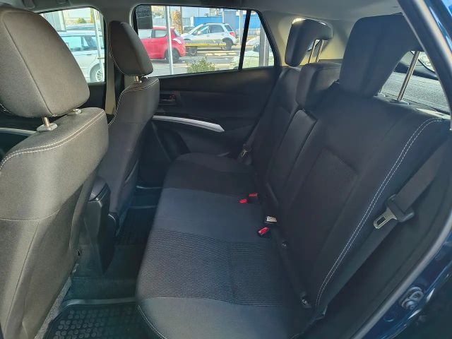 Suzuki S-Cross Hybrid