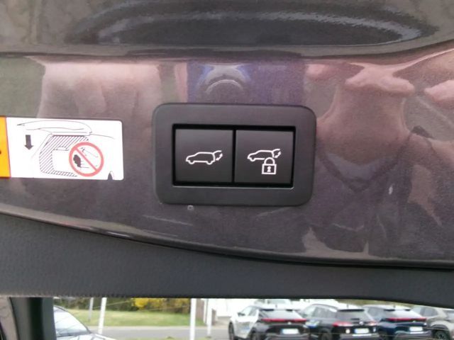 Toyota C-HR Hybride Team D