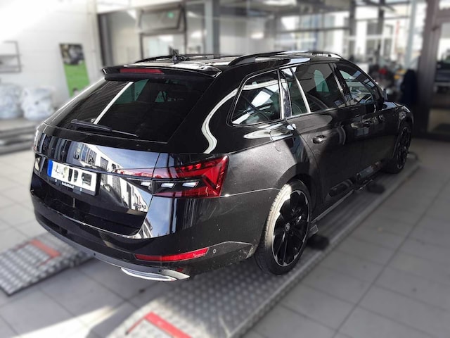 Skoda Superb 4x4 Combi Sportline