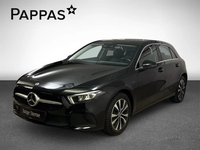 Mercedes-Benz A 250 A 250 e Hatchback