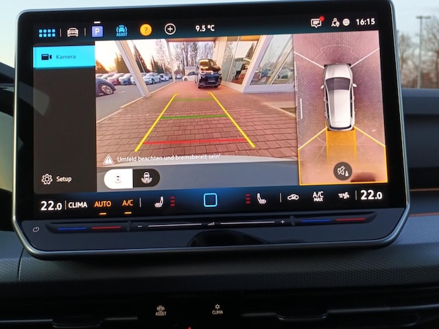 Volkswagen Golf 1.5 eTSI DSG