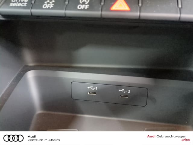 Audi A3 35 TFSI S-Line S-Tronic Sportback