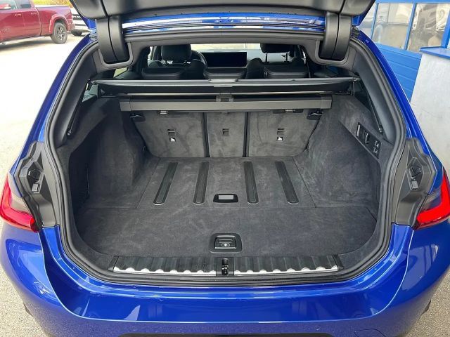 BMW 320 320d M-Sport Touring xDrive