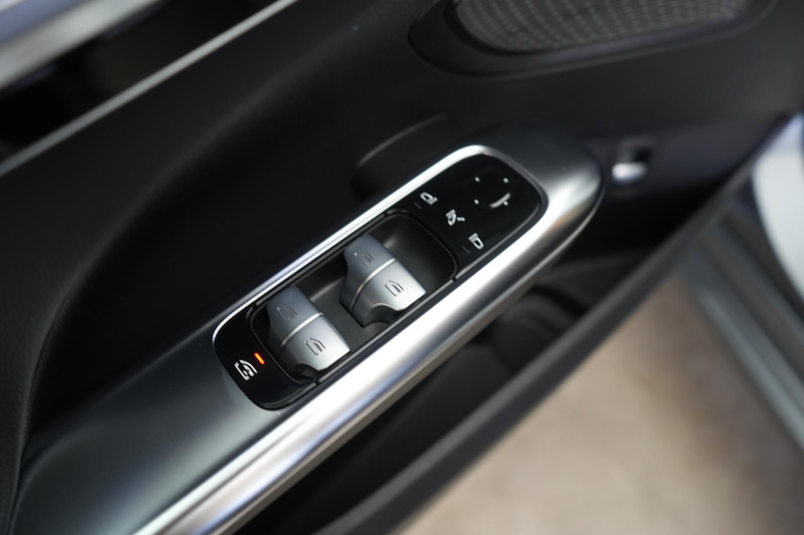 Mercedes-Benz C 220 AVANTGARDE C 220 d Estate