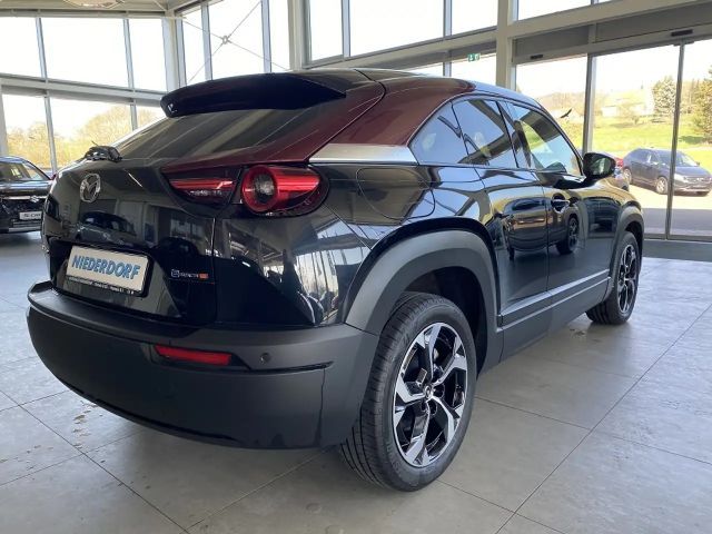 Mazda MX-30 R-EV Edition R GSD 360°, Matrix