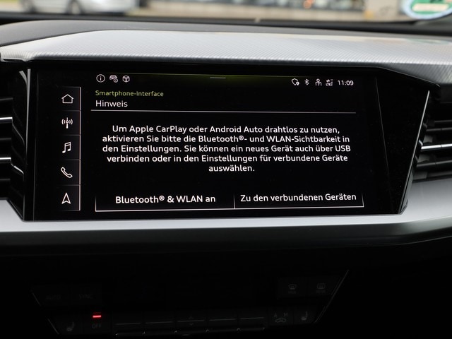 Audi Q4 e-tron SUV 45 e-tron Audi Q4 e-tron