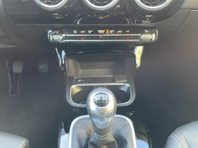 Mercedes-Benz A 200 Progressive