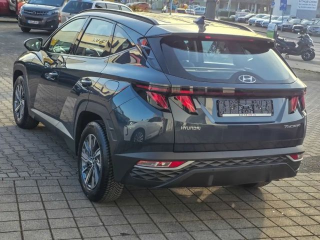 Hyundai Tucson 2WD Hybrid Select