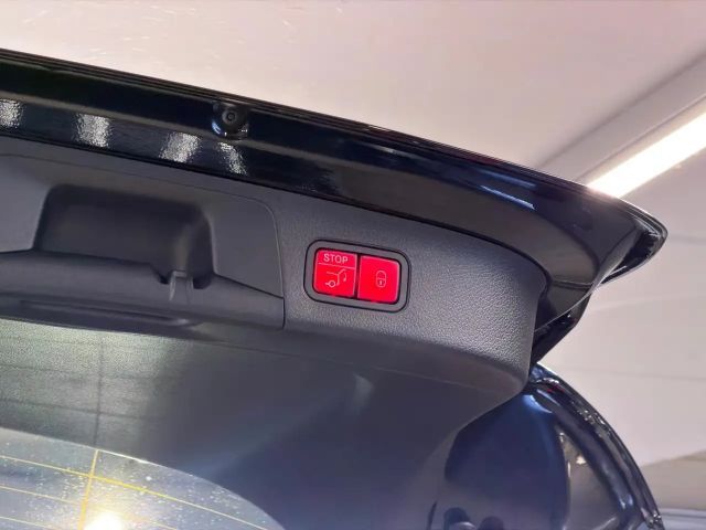 Mercedes-Benz GLA 200 4MATIC GLA 200 d