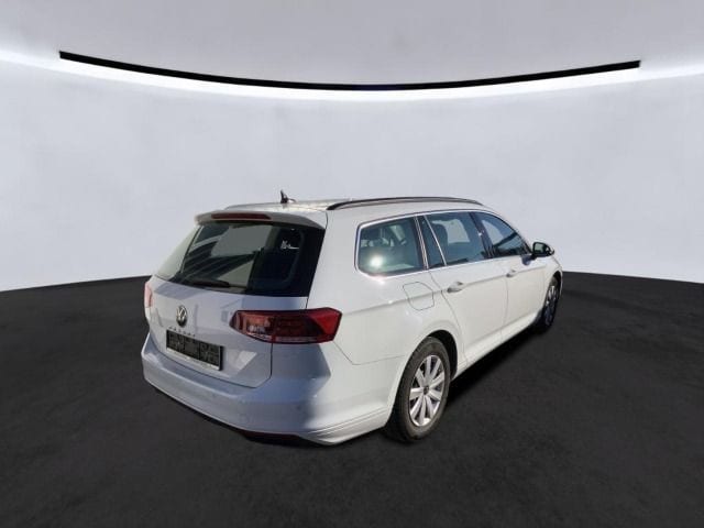 Volkswagen Passat 1.5 TSI Business DSG Variant