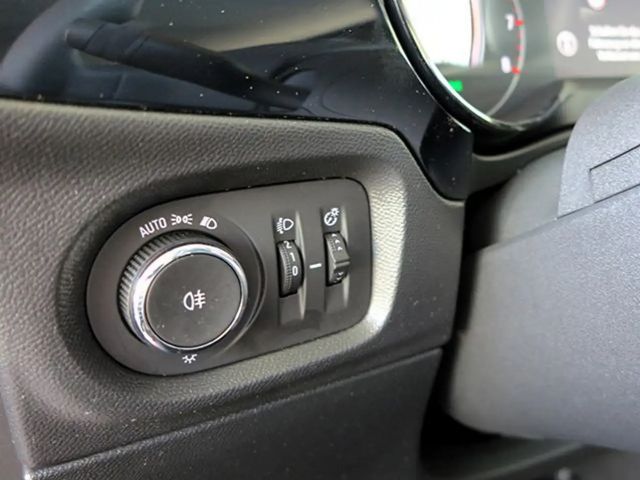 Opel Corsa F | Klima | PDC | Kamera | DAB | Allwetter