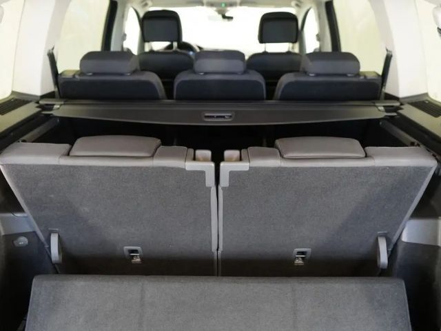 Volkswagen Touran DSG