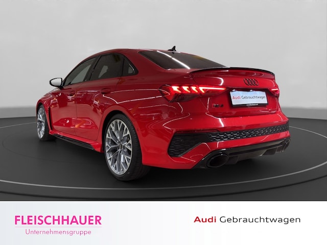 Audi RS3 Quattro S-Tronic Sedan