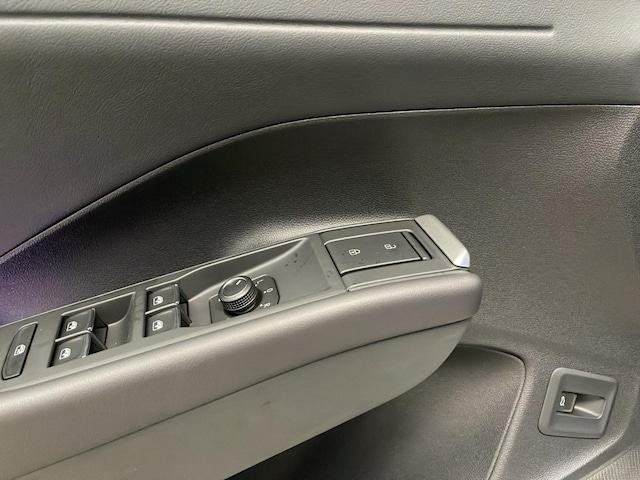 Volkswagen T-Roc 1.5 eTSI