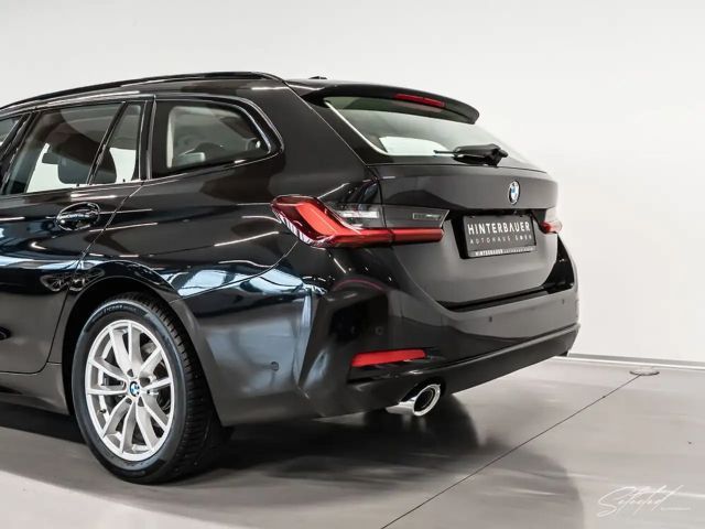 BMW 320 320d Touring xDrive