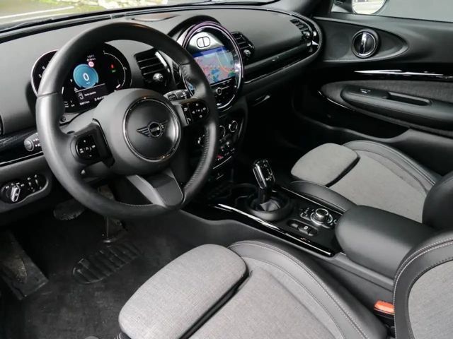 MINI Cooper Clubman .