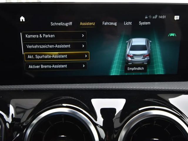 Mercedes-Benz A 250 A 250 e AMG Line