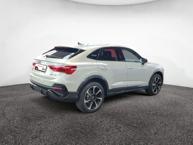 Audi Q3 35 TFSI S-Line
