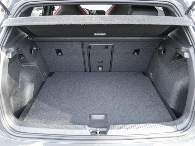 Volkswagen Golf 2.0 TSI GTI