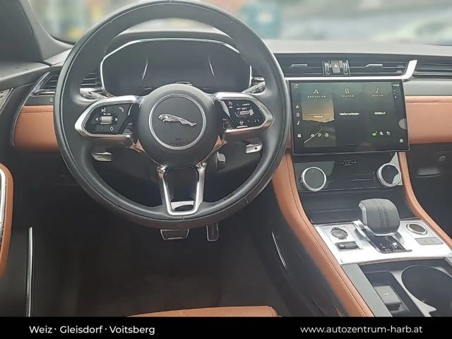 Jaguar F-Pace D200 R-Dynamic