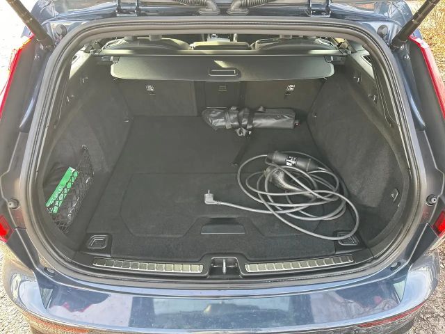 Volvo V60 AWD Dark Plus Recharge