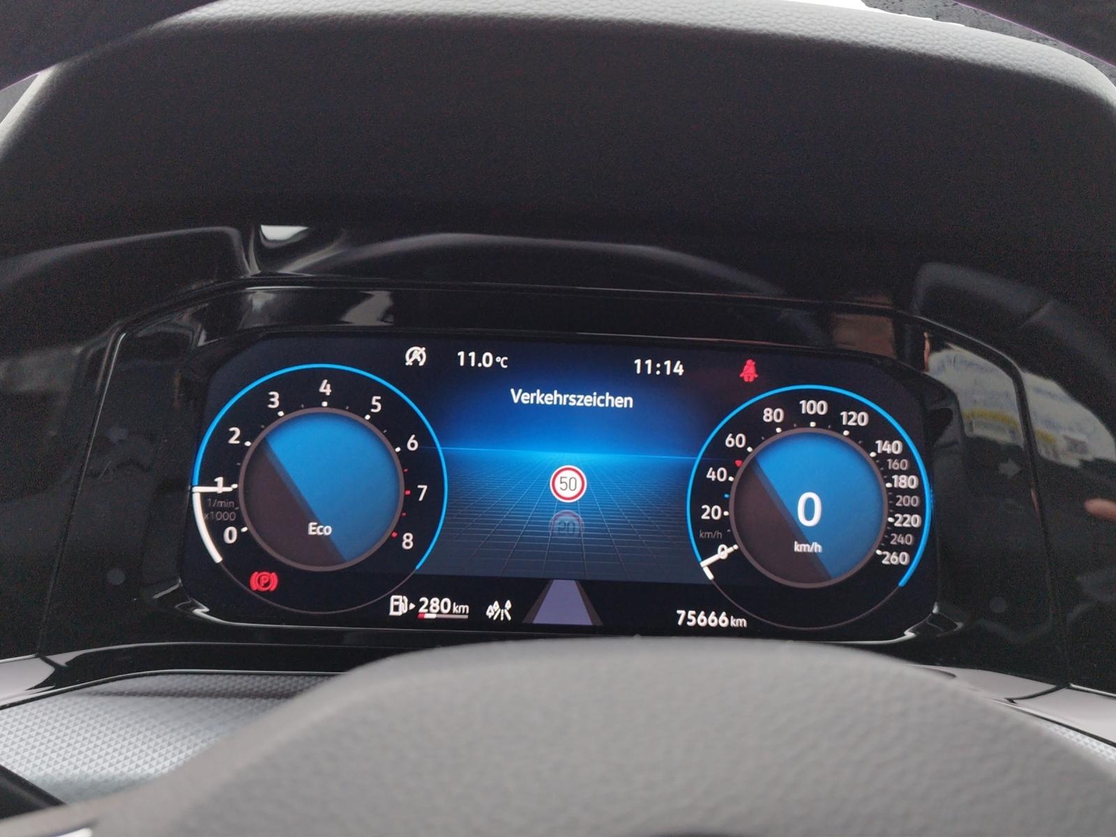 Volkswagen Golf 1.5 TSI Golf VIII