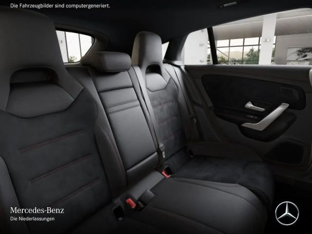 Mercedes-Benz CLA 200 AMG Line